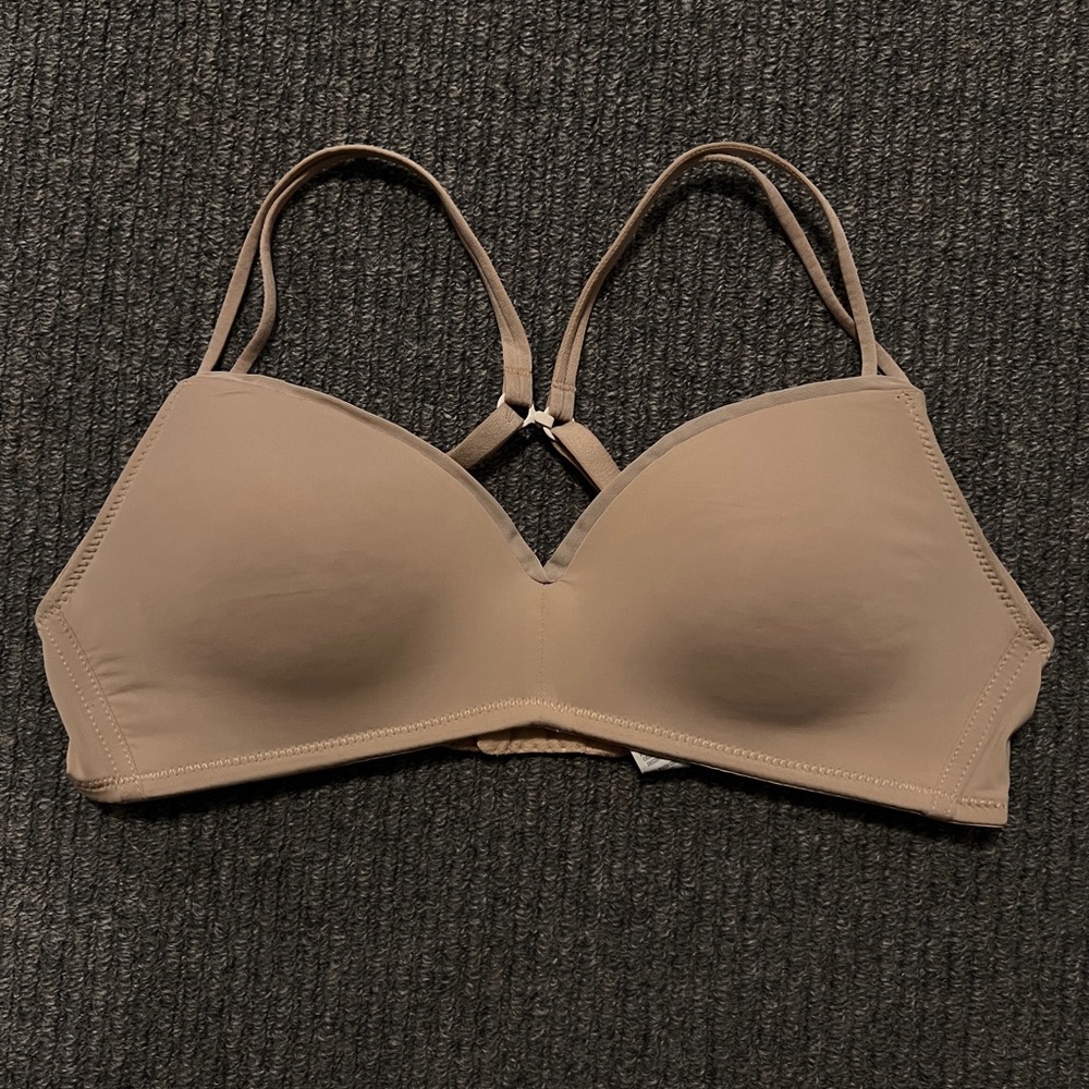 Seamless Tan Bra